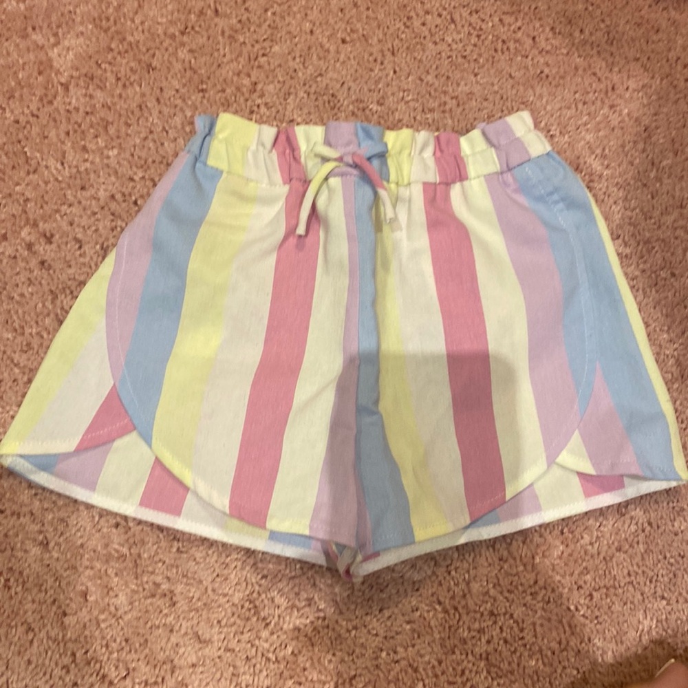 New with tag girls zara shorts